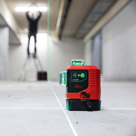 Нивелир Leica Microsystems  