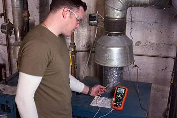 Ручной мультиметр Extech MM750W-NIST 